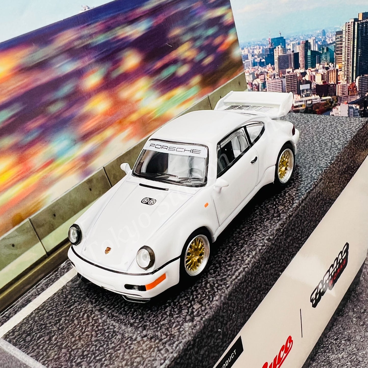 TARMAC WORKS x Schuco COLLAB64 1/64 Porsche 911 RSR 3.8  White T64S-003-WH
