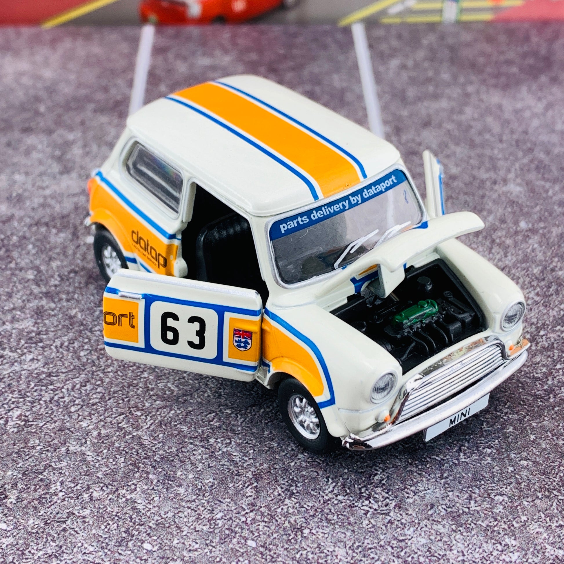 Tiny 微影 Mini Cooper Racing #63 Classic Racing ATC64643