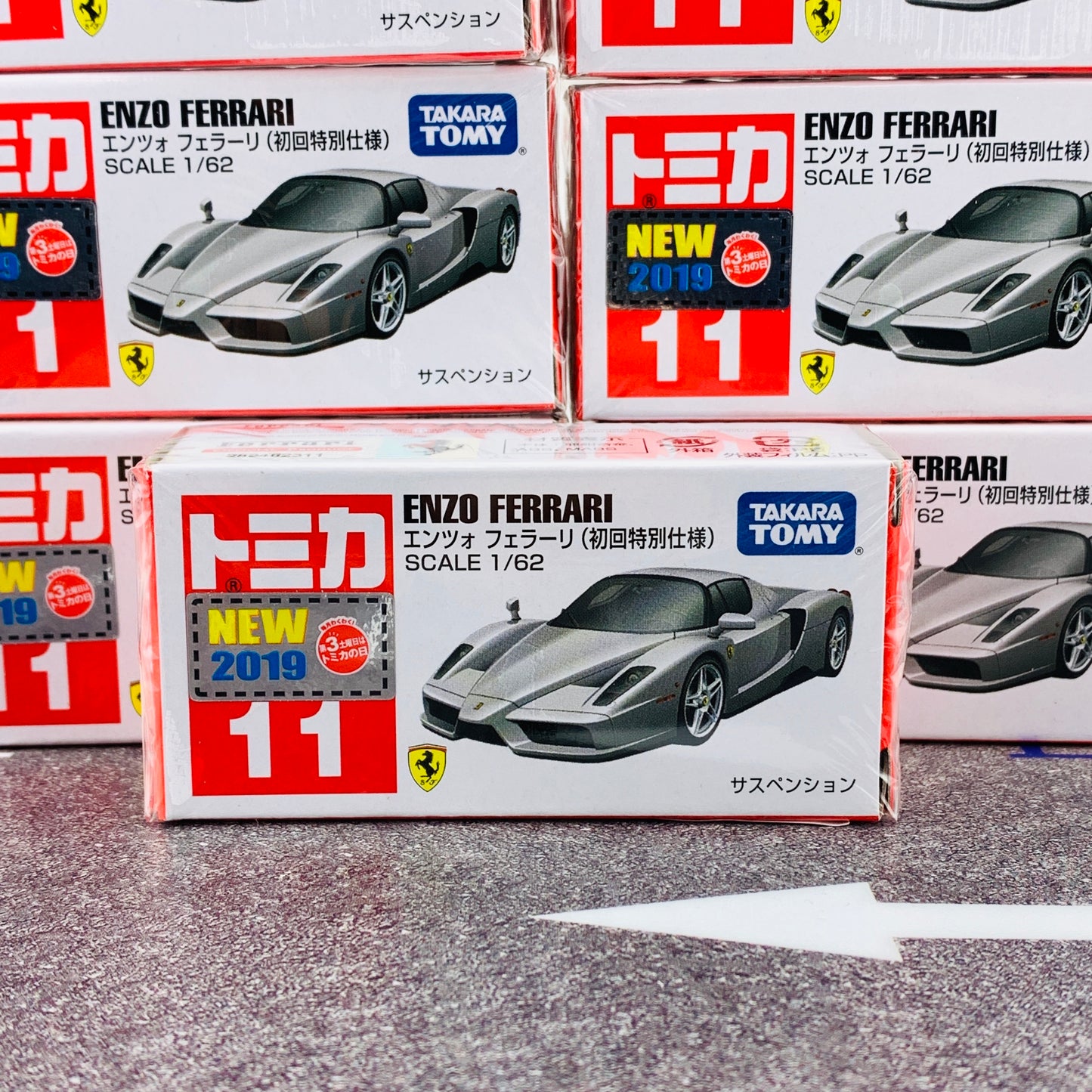 Tomica 11 ENZO FERRARI First Edition (初回特別仕様) SILVER