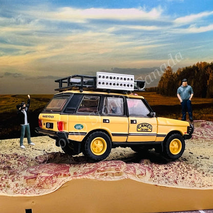 BM CREATIONS JUNIOR 1/64 Land Rover 1992 Range Rover Classic LSE Camel Version w/Accessory RHD 64B0263