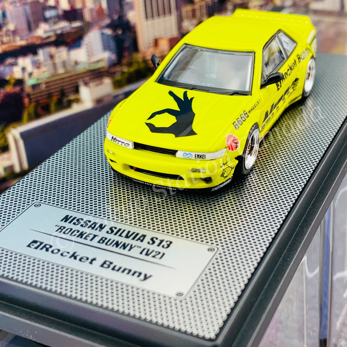 INNO64 1/64 NISSAN SILVIA S13 V2 PANDEM / ROCKET BUNNY  Light Yellow  IN64-S13V2-LIY
