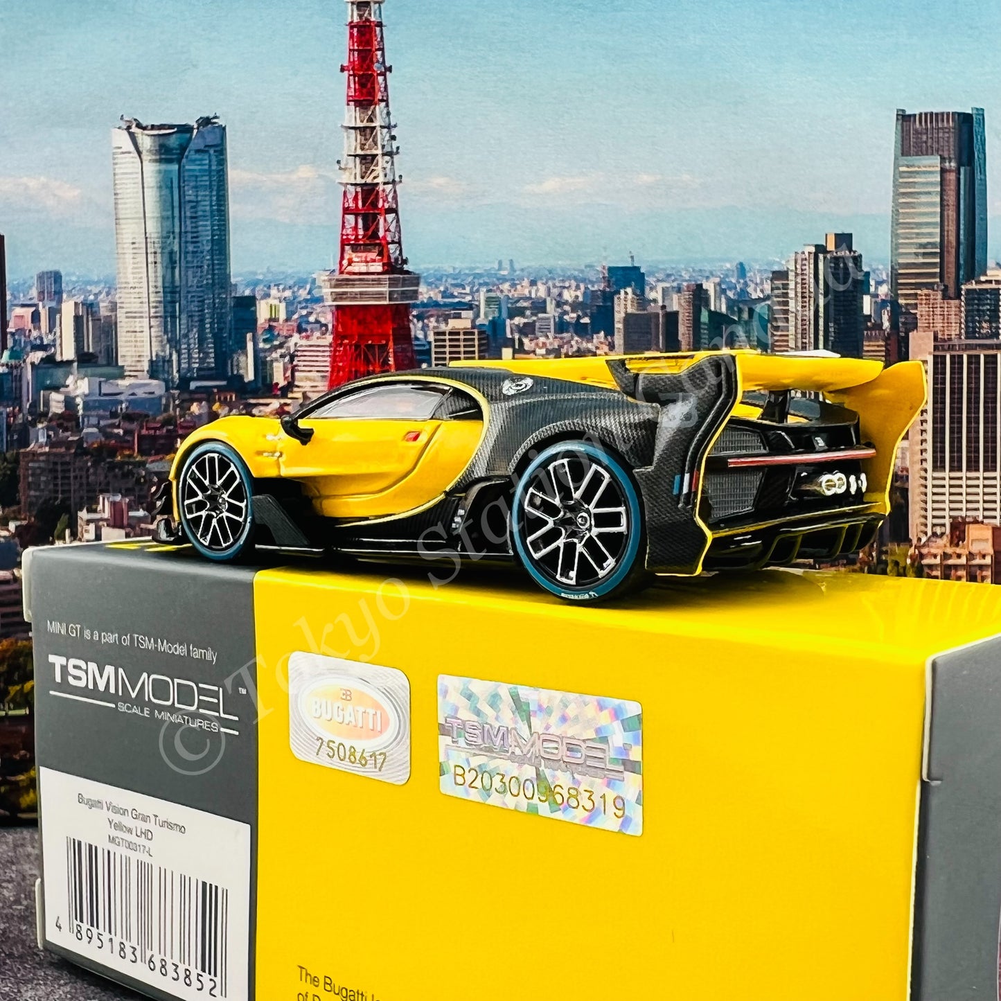 MINI GT 1/64 Bugatti Vision Gran Turismo Yellow LHD MGT00317-L