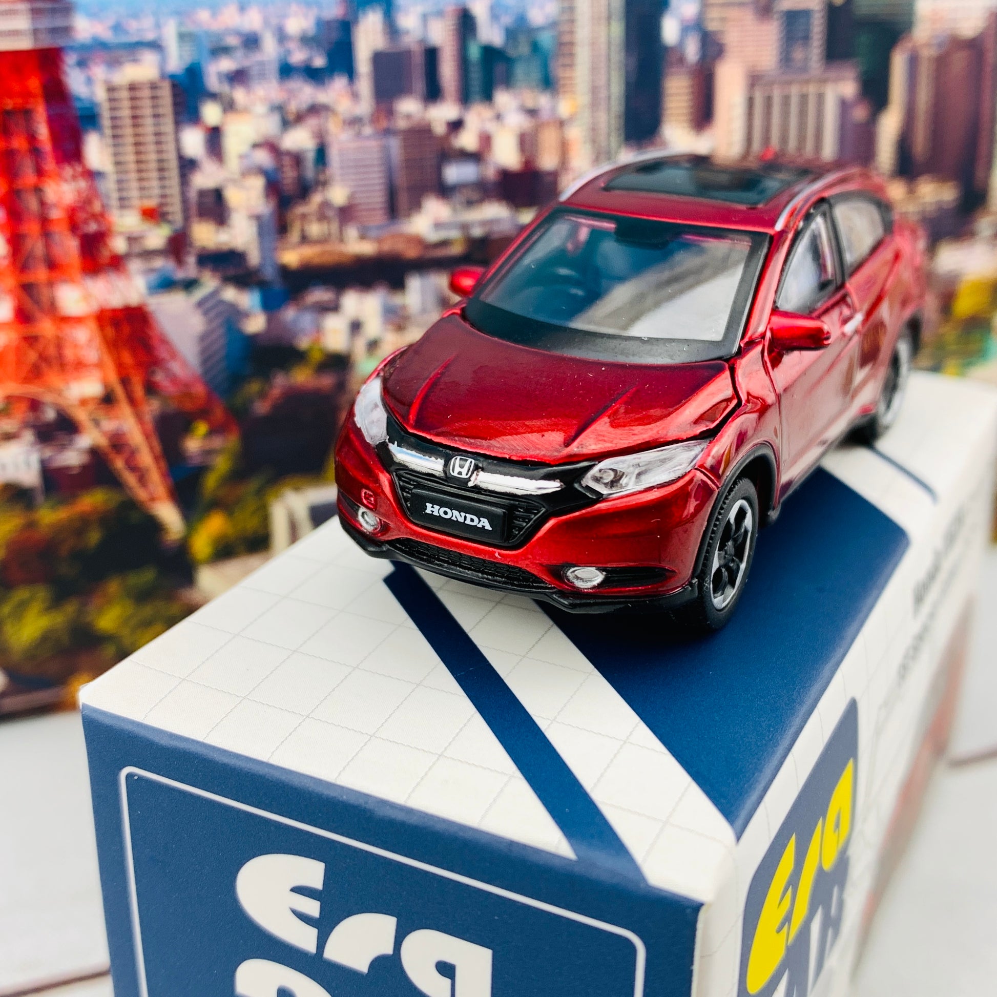 ERA CAR 29 1/64 Honda VEZEL Crystal Red 1ST Special Edition HA20VERF29