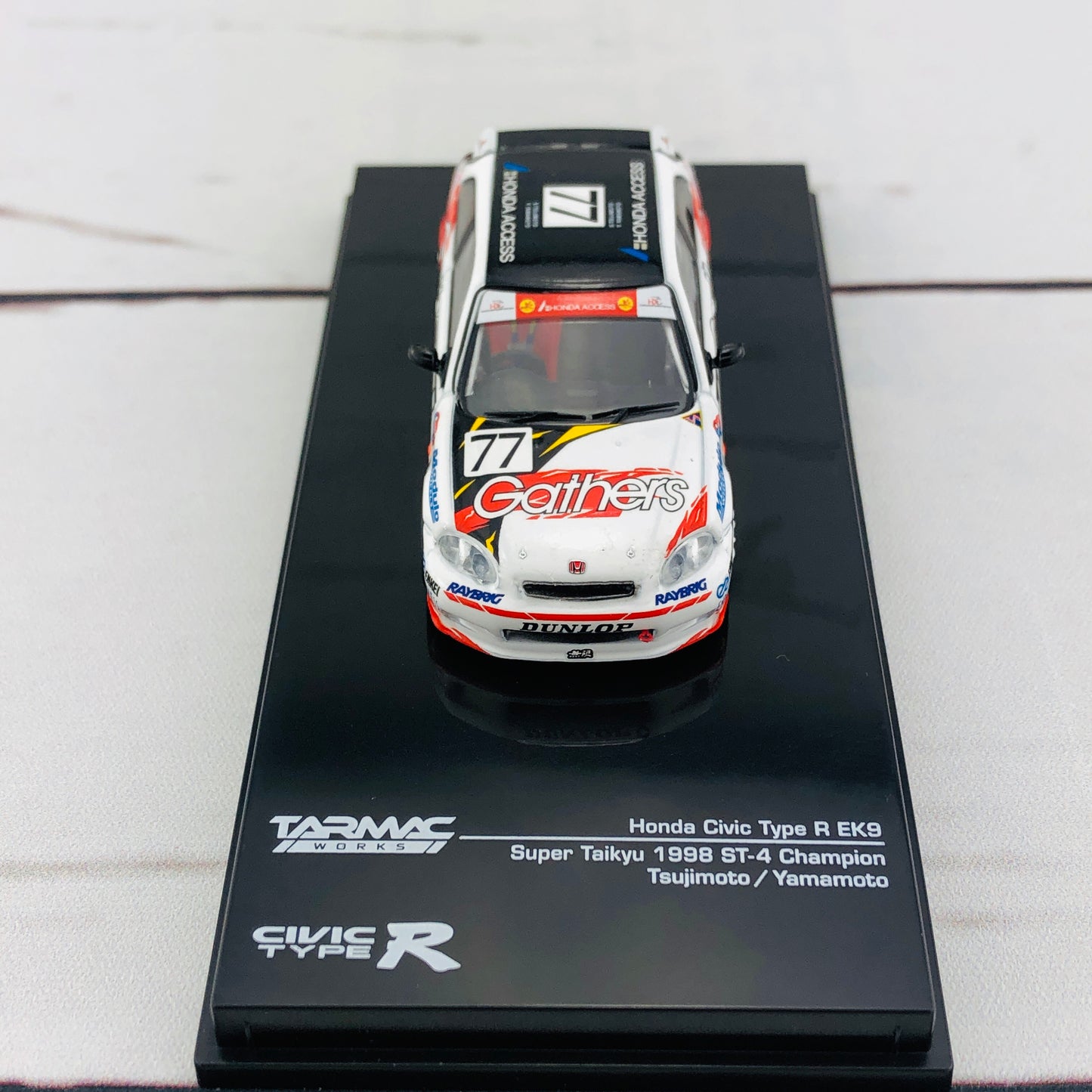 Tarmac Works 1/64 Honda Civic Type R EK9 Super Taikyu 1998 ST-4 Champion Gathers livery #77 T64–010-GR