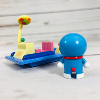 Dream TOMICA RIDE ON R04 Doraemon X time Machine