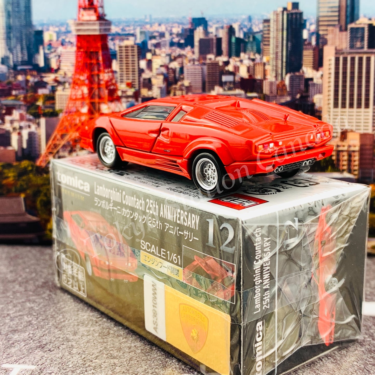 Tomica Premium 12 Lamborghini Countach 25th Anniversary