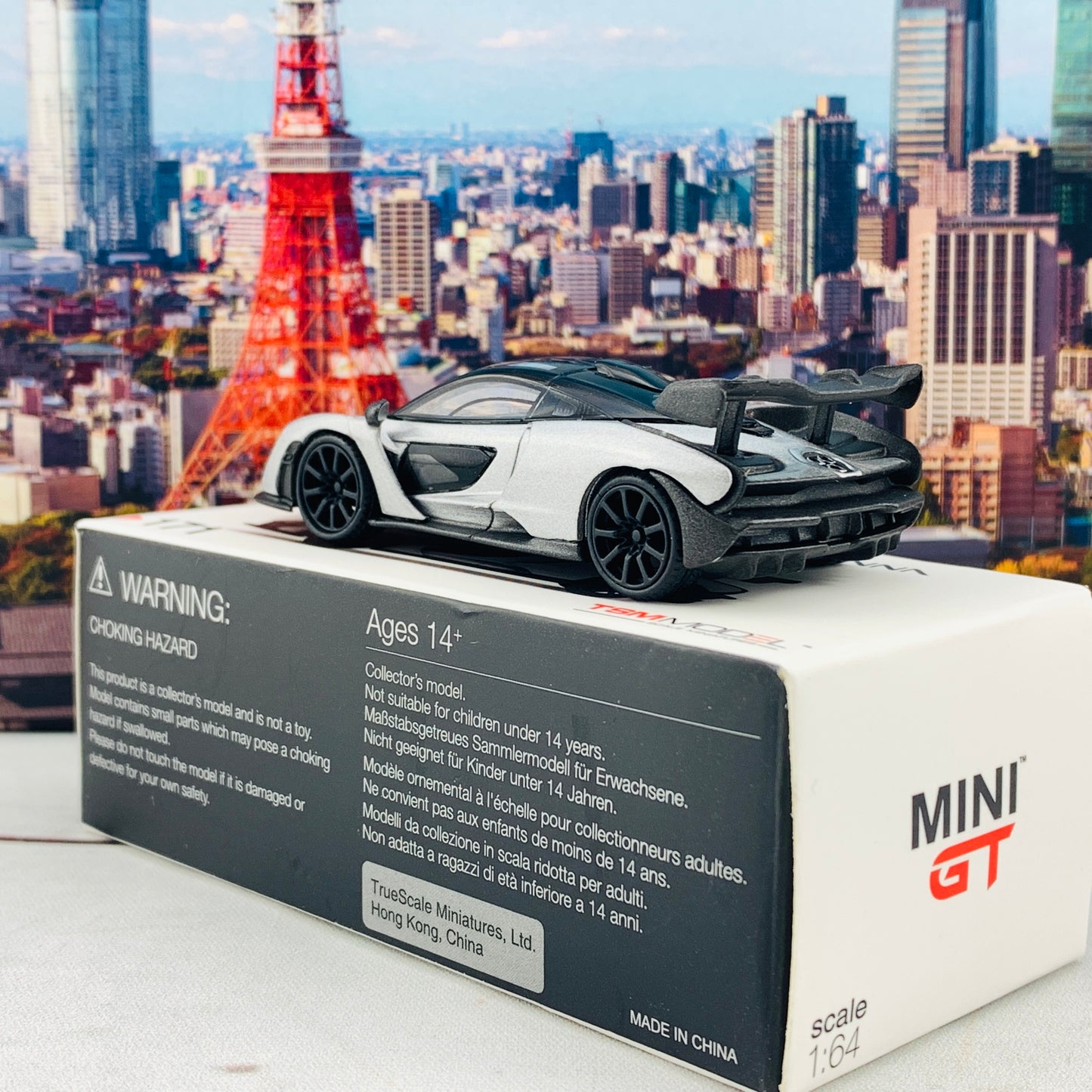 MINI GT 1/64 McLaren Senna Silver RHD MGT00171-R