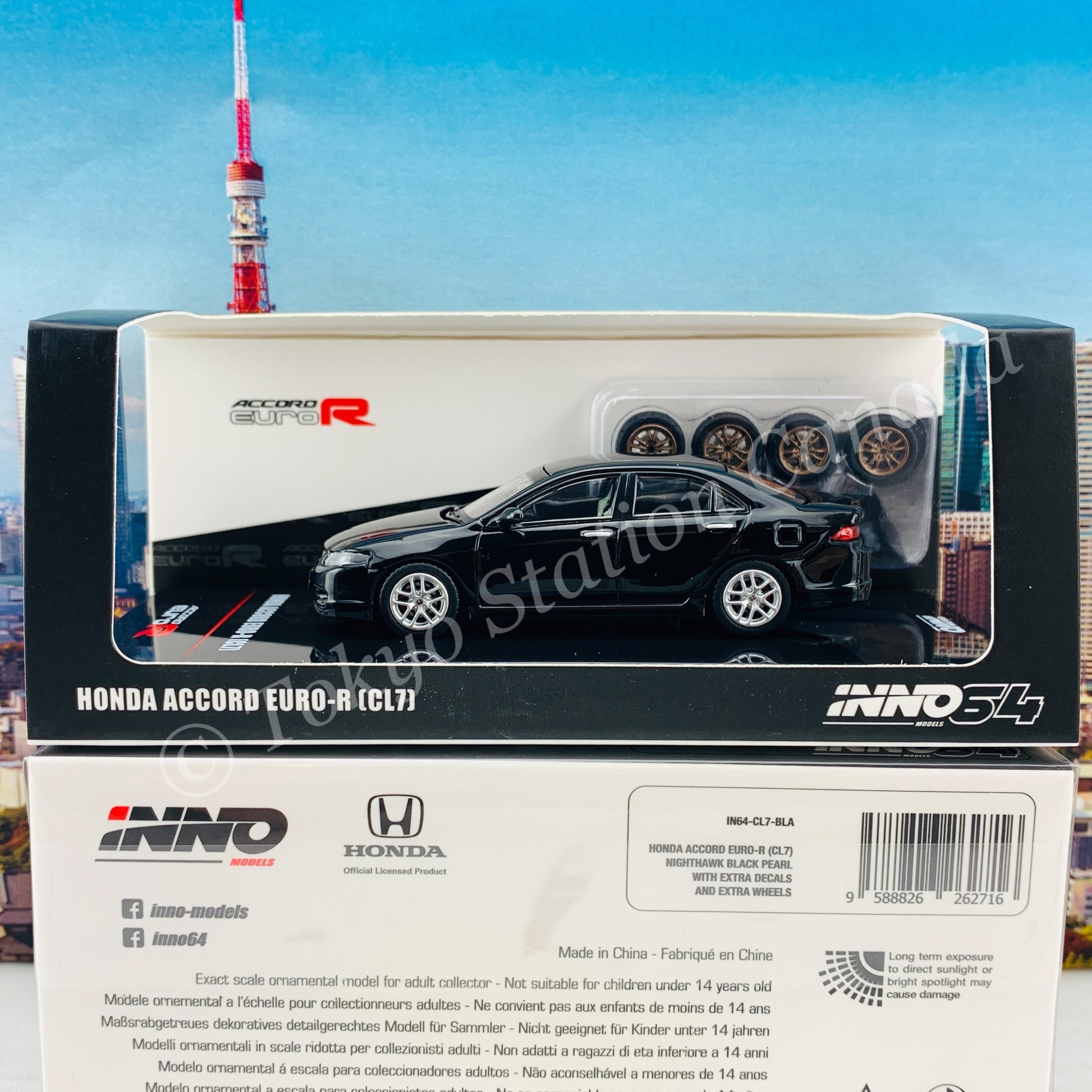 INNO64 1/64 HONDA ACCORD Euro-R (CL7) Nighthawk Black Pearl W/ Extra Wheels & Extra Water Decals IN64-CL7-BLA