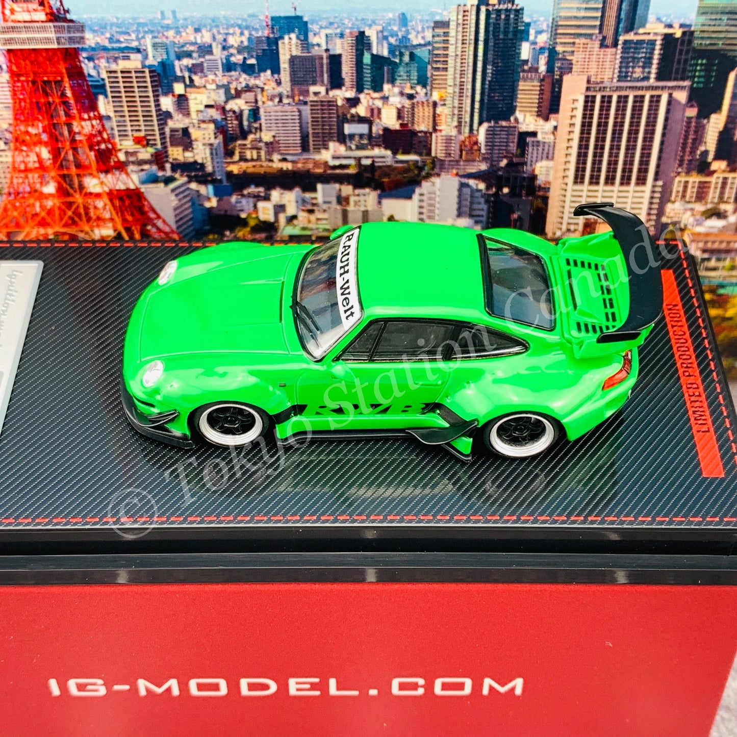 Ignition Model 1/64 RWB 993 Green IG2149