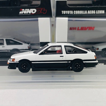 INNO64 1/64 TOYOTA COROLLA Levin AE86 White With Extra Wheels and Carbon Effect Front Bonnet Decal IN64-AE86-WH