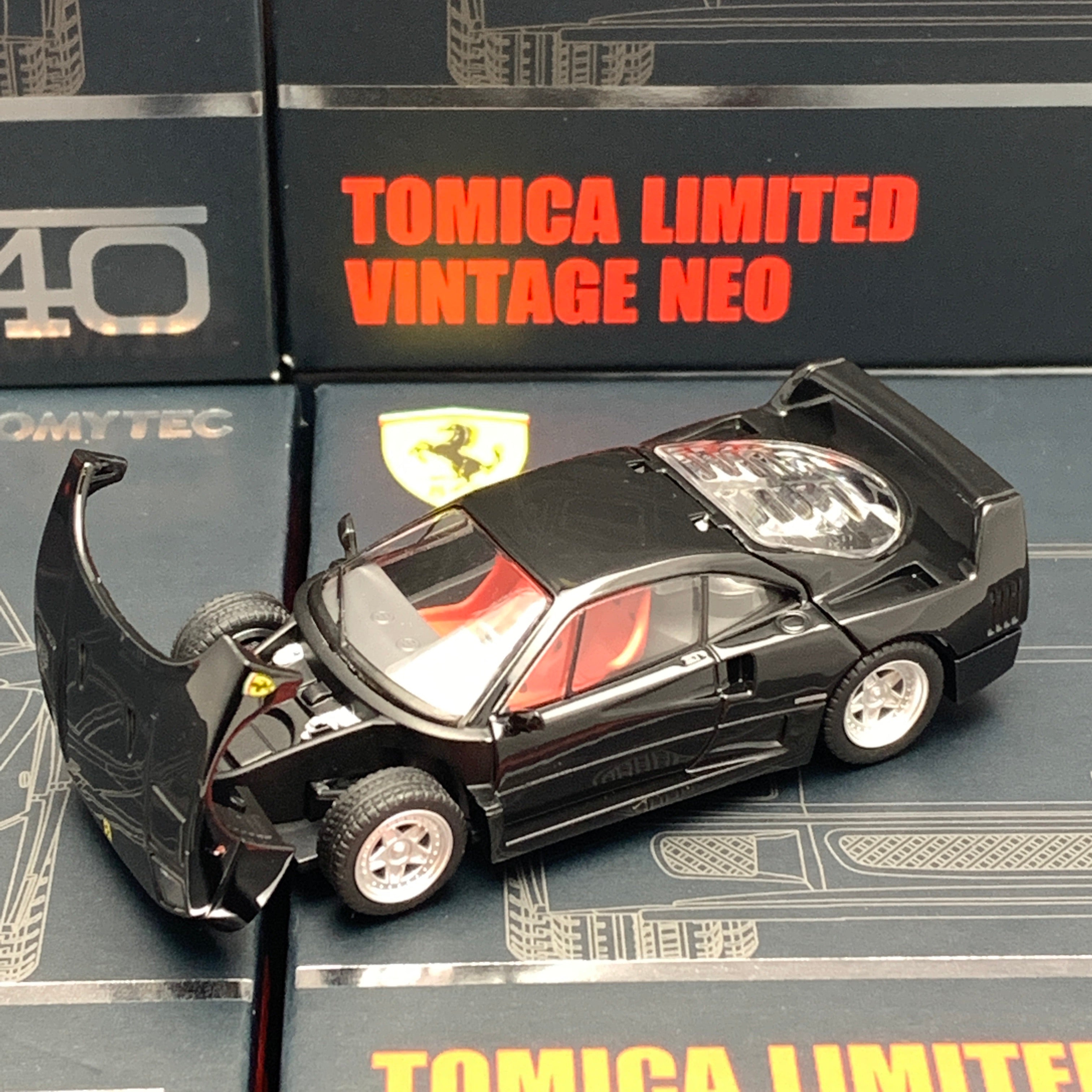 TOMYTEC TOMICA LIMITED　VINTAGE NEO F40 The Ferrari F40 Tomica Limited Vintage Neo is Pretty Amazing - YouTube