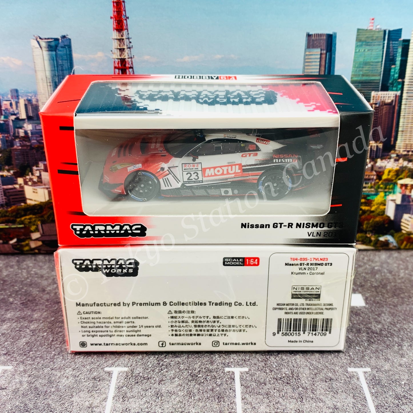 Tarmac Works 1/64 HOBBY64 Nissan GT-R Nismo GT3 VLN 2017 Michael Krumm / Tom Coronel *** With Container *** T64-035-17VLN23