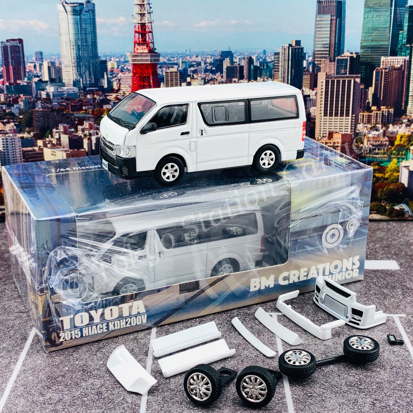 BM CREATIONS JUNIOR 1/64 Toyota 2015 Hiace KDH200V WHITE RHD with Extra Wheels, Lowering Parts and Body Kit 64B0142