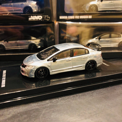 INNO64 HONDA CIVIC FD2 MUGEN RR RAW Collection Limited Edition