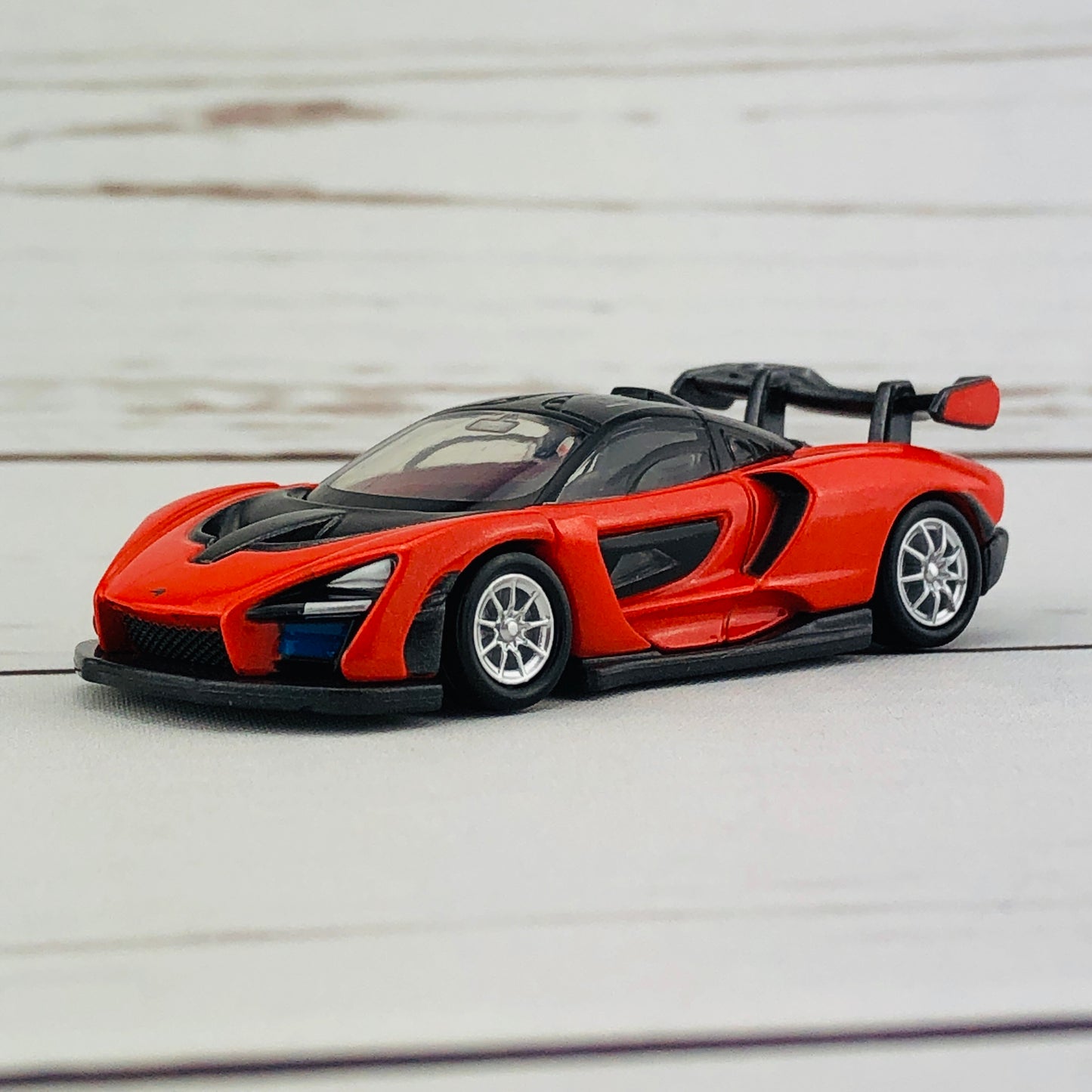 Tomica Premium 14 McLaren Senna (Tomica Premium Release Commemorative Specificationトミカプレミアム発売記念仕様) SuccessActive