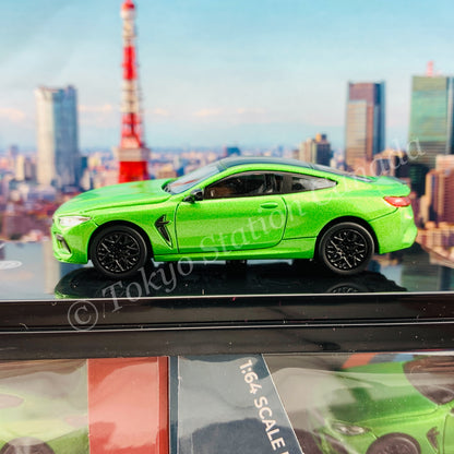 PARA64 1/64 BMW M8 Coupe Java Green LHD PA-55216