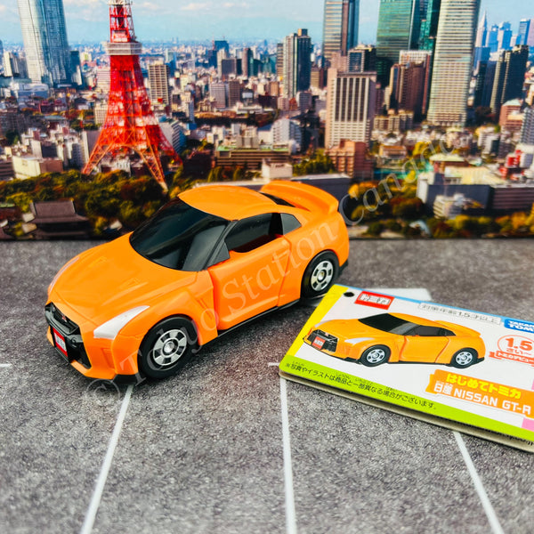 TOMICA Nissan GT-R for the first time 4904810199847