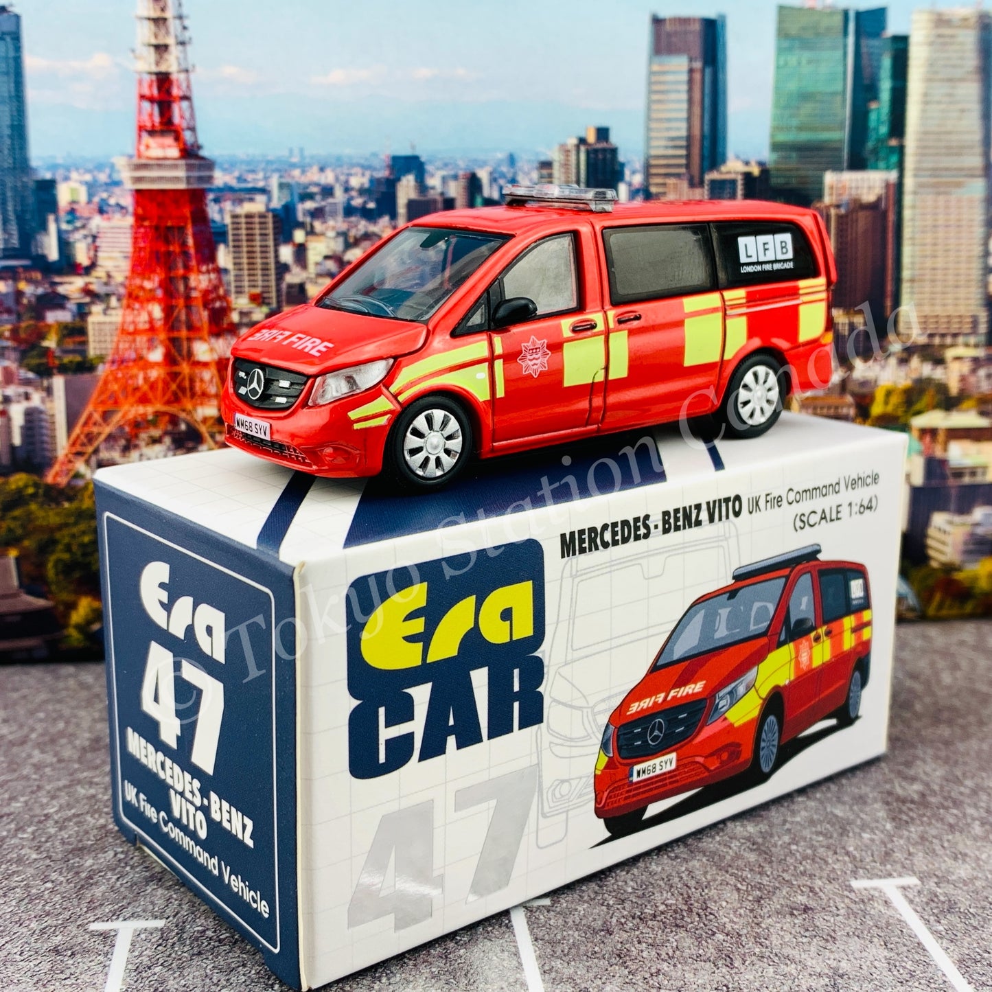 ERA CAR 1/64 Mercedes-Benz Vito UK Fire Command Vehicle MB20VITRN47