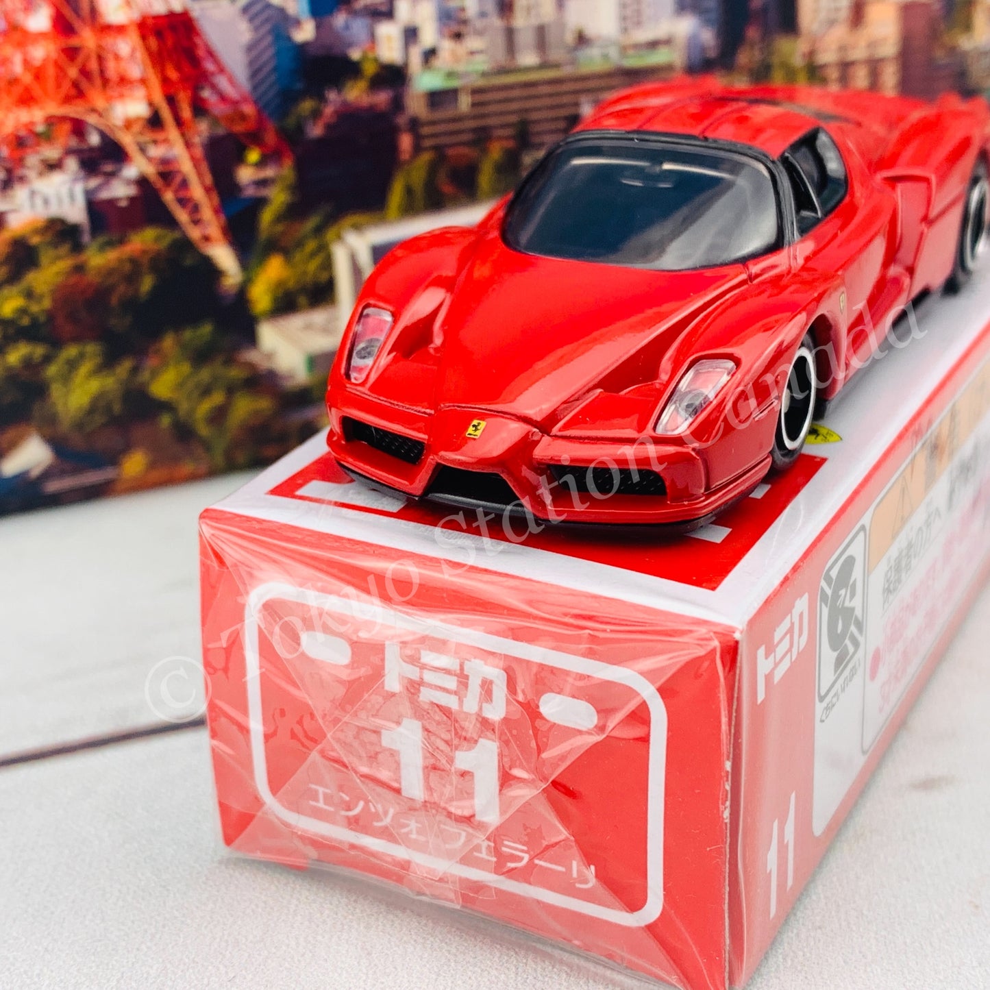 TOMICA 11 ENZO FERRARI (RED)