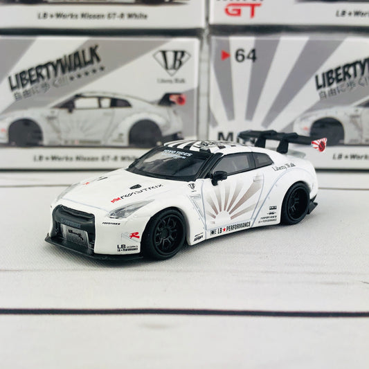 MINI GT 1/64 LB★WORKS Nissan GT-R (R35) Type 1 , Rear Wing ver 1+2 White RHD MGT00064-R