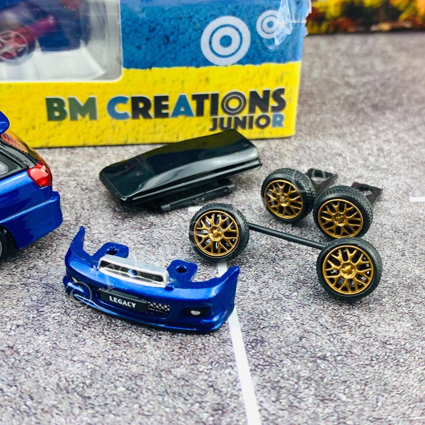 BM Creations JUNIOR 1/64 Subaru 2002 Legacy E-tune II BLUE RHD with Extra Wheels, Lowering Parts 64B0150