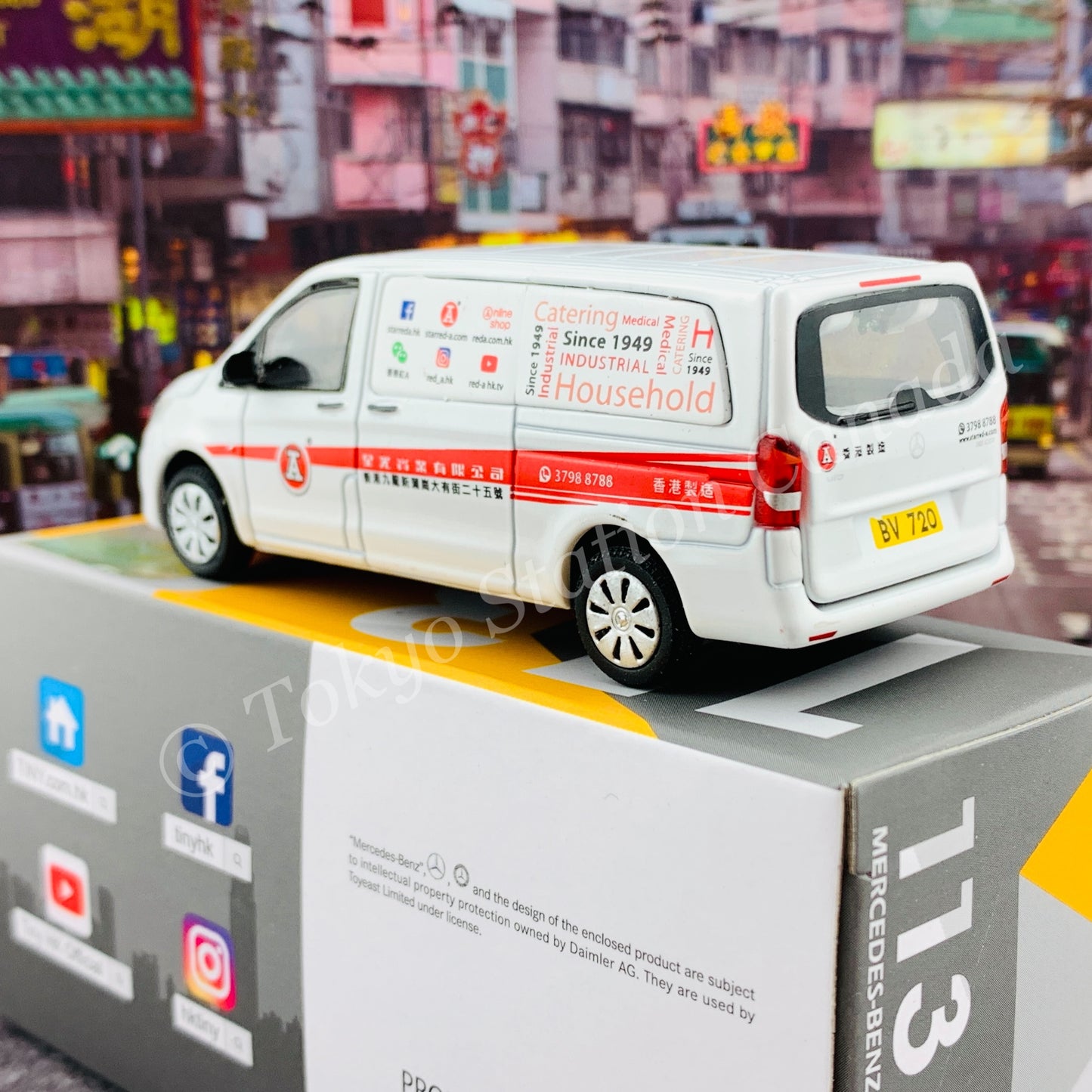 TINY 微影 113 MERCEDES-BENZ Vito Red A 平治 Vito  紅A ATC65072
