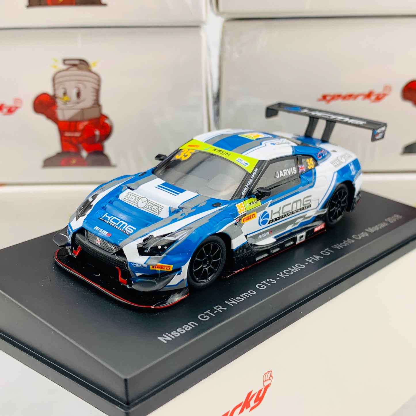 Sparky 1/64 NISSAN GTR NISMO GT3 - KCMG - FIA GT World Cup Macau 2018 Oliver JARVIS Y130