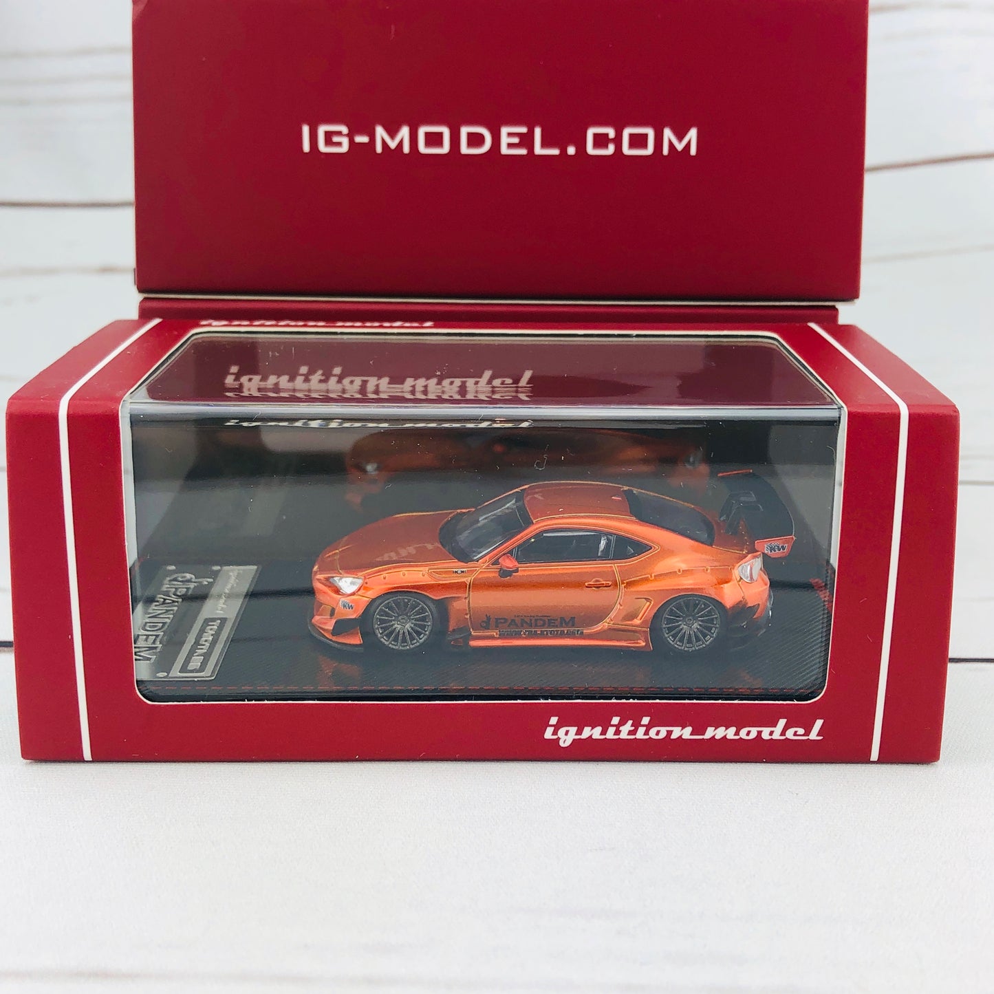 Ignition Model 1/64 Pandem Toyota 86 V3 Orange Metallic 1404