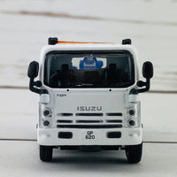 Tiny 144 Isuzu N Series Tow Truck