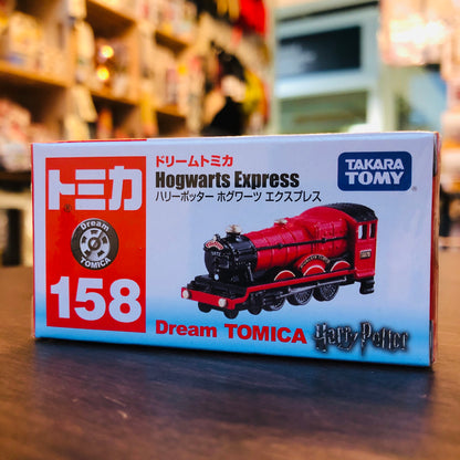 Dream TOMICA No.158 HARRY POTTER Hogwarts Express
