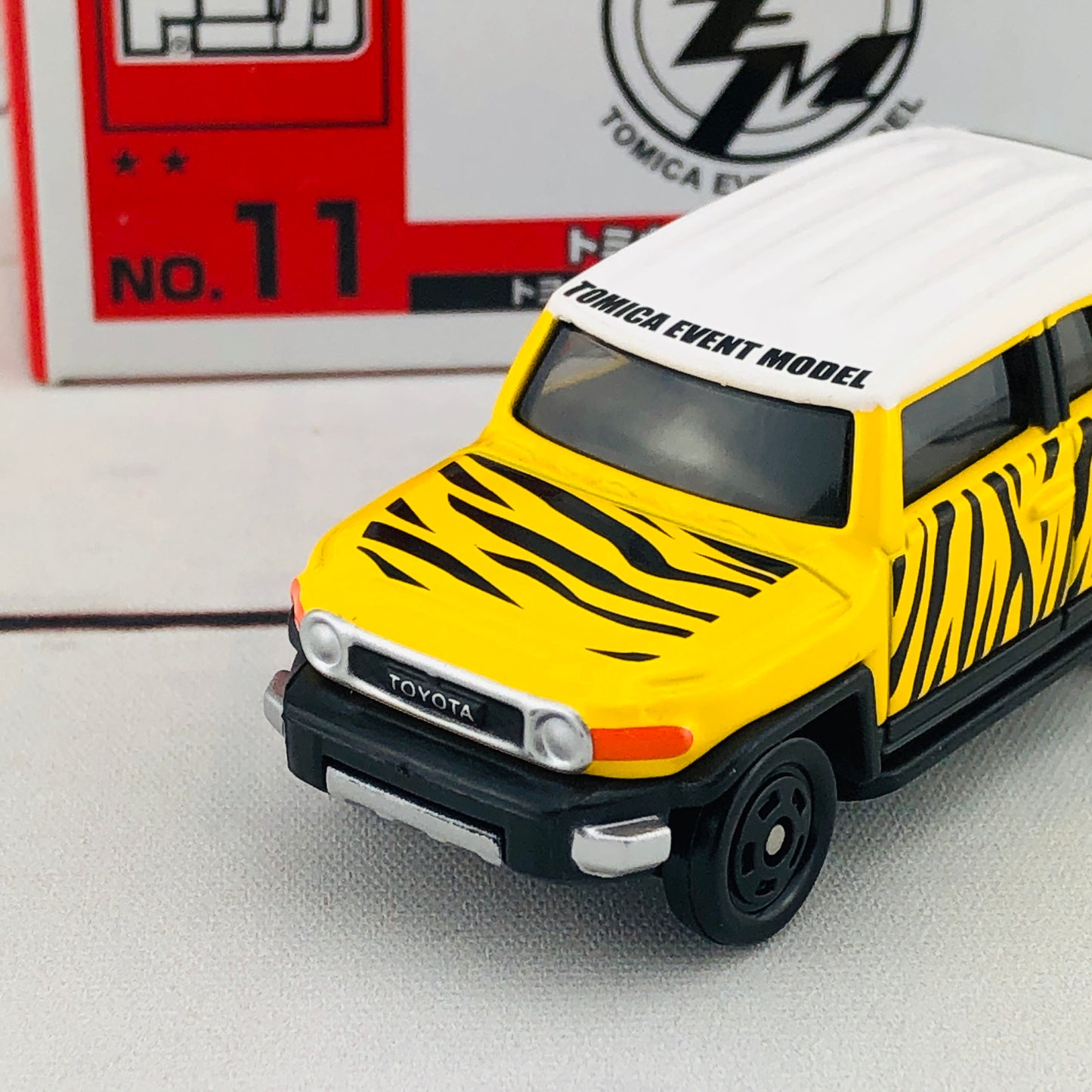 Tomica Event Model No. 11 Toyota FJ Cruiser Safari Special Edition