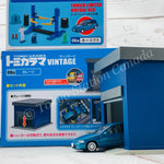 Tokyo Station Exclusive Package TOMYTEC TOMICARAMA VINTAGE 06a and 08a (Car Lift including a TLV-NEO Honda Civic SiR-II and Garage)