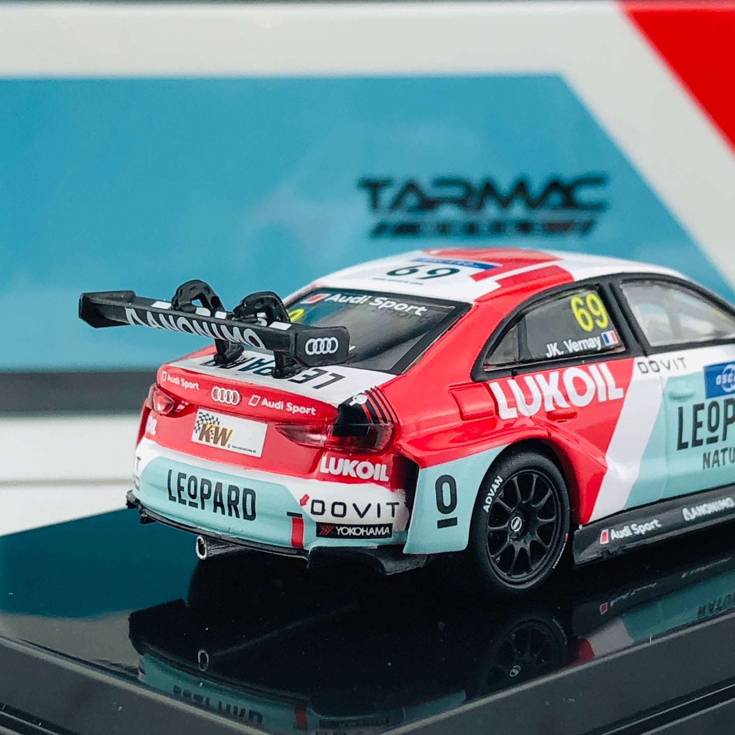 Tarmac Works 1/64 Audi RS3 LMS WTCR 2018 Jean-Karl Vernay Limited to 999pcs T64-013-18WTCR69