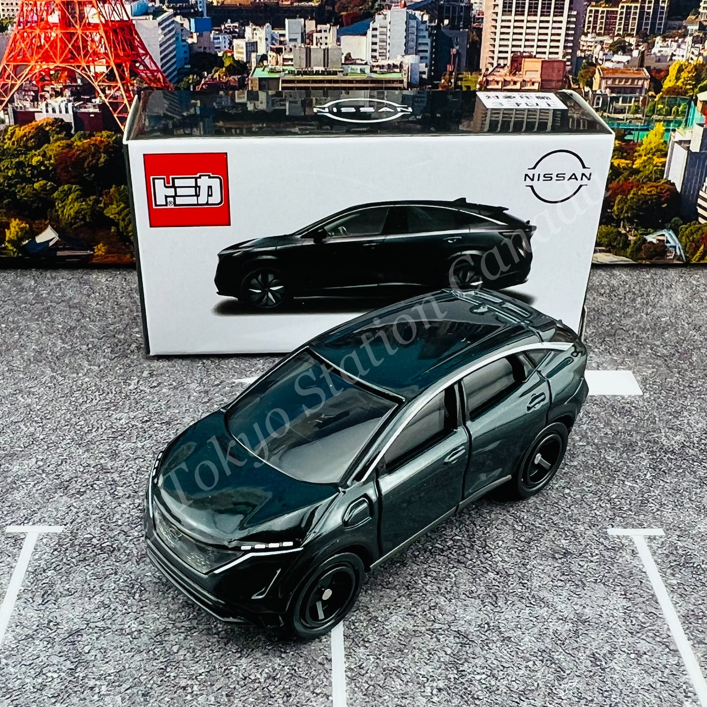 TOMICA Nissan Ariya (Midnight Purple) KWAM036091