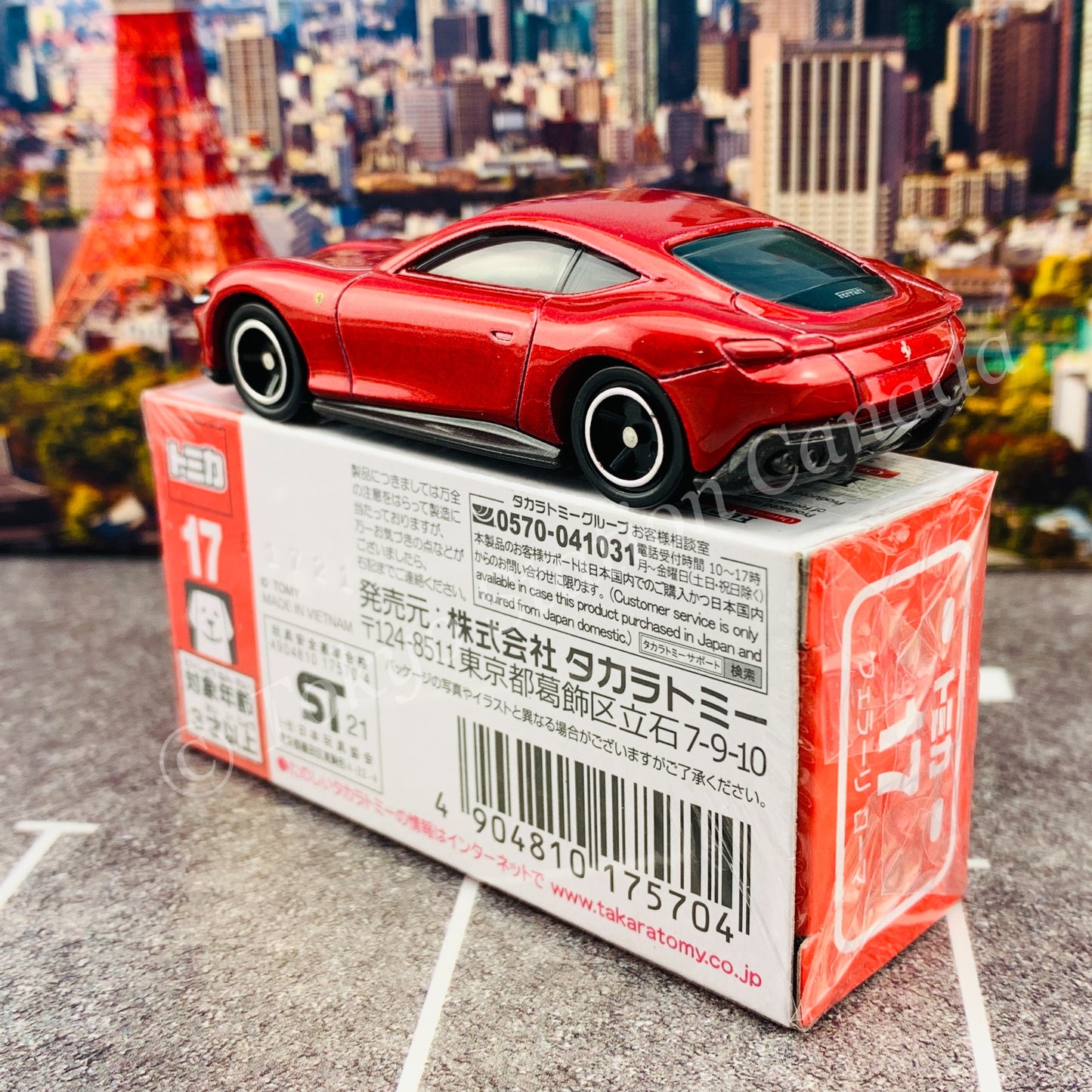 TOMICA 17 Ferrari Roma