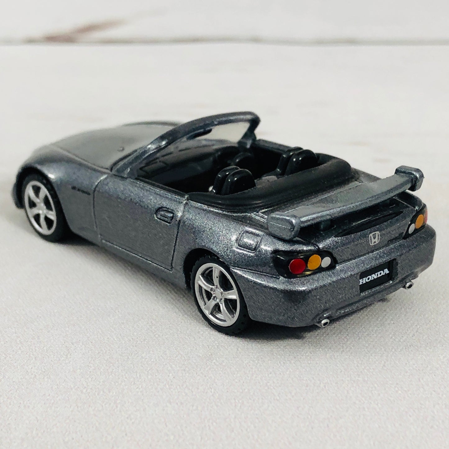 Tomica Premium No.17 Honda S2000 TYPE S