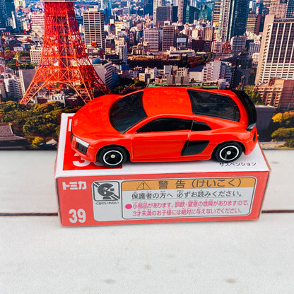 Tomica 39 AUDI R8