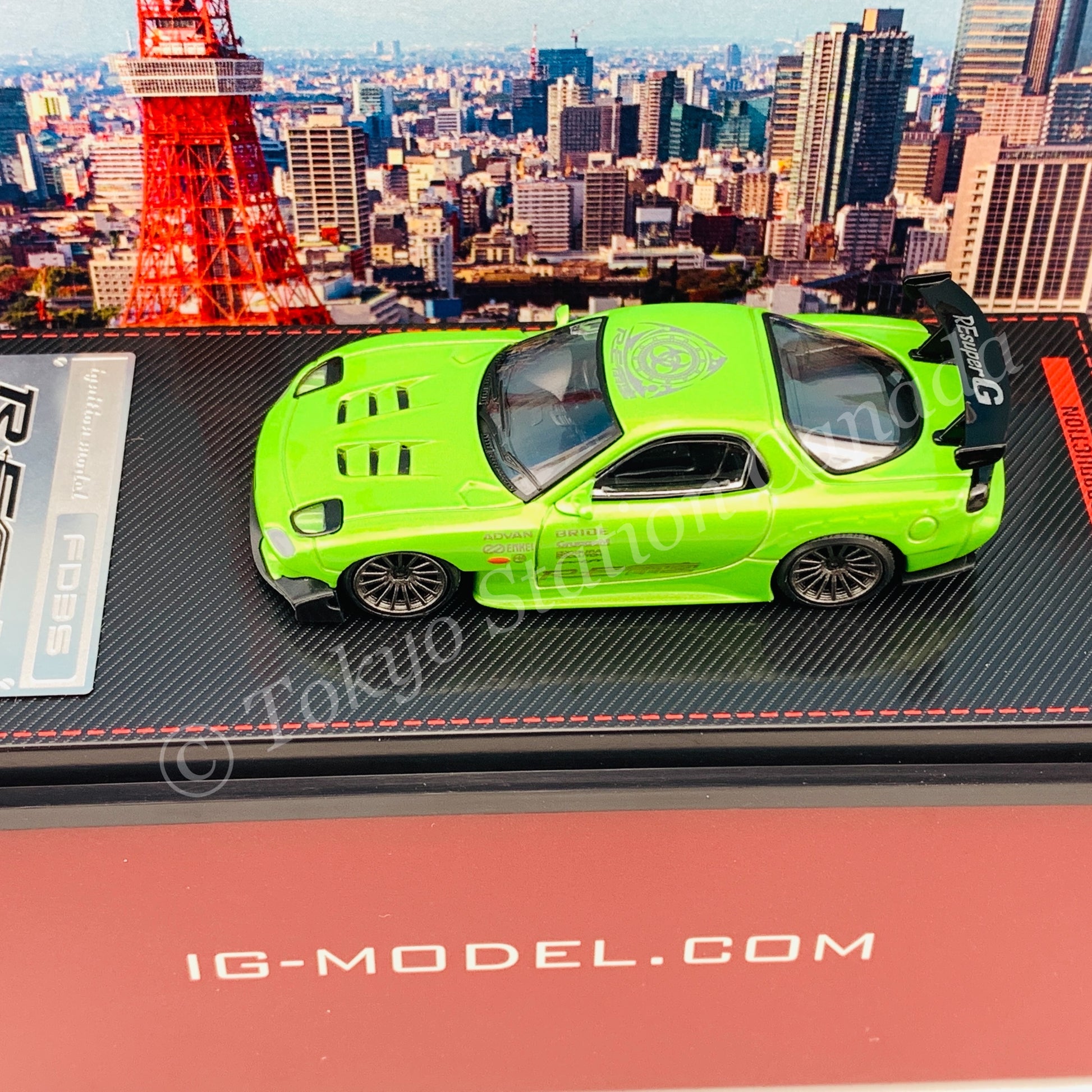 Ignition Model 1/64 Mazda RX-7 (FD3S) RE Amemiya Green Metallic IG1947
