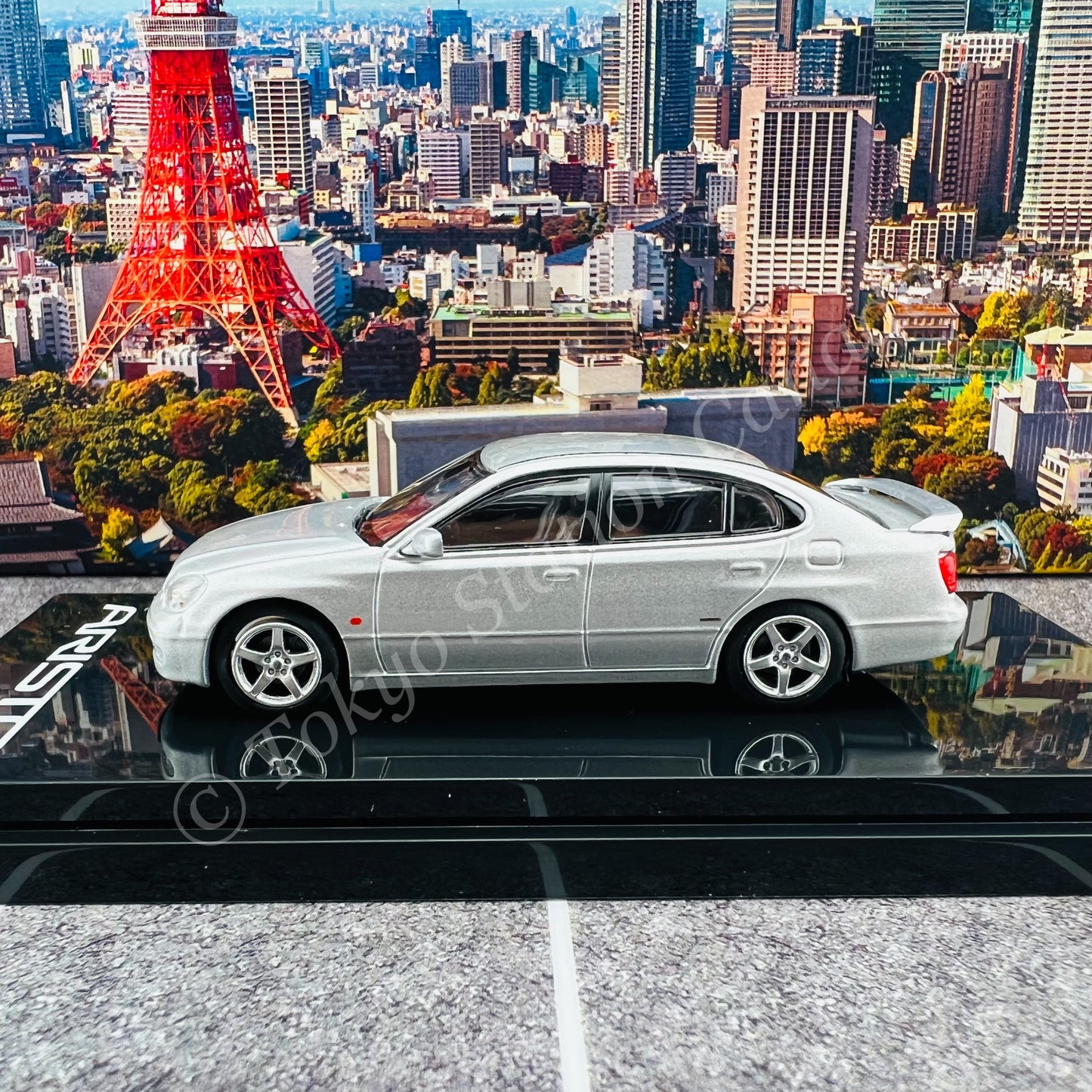 HOBBY JAPAN 1/64 Toyota ARISTO V300 VERTEX EDITION Silver Metallic HJ641030AS