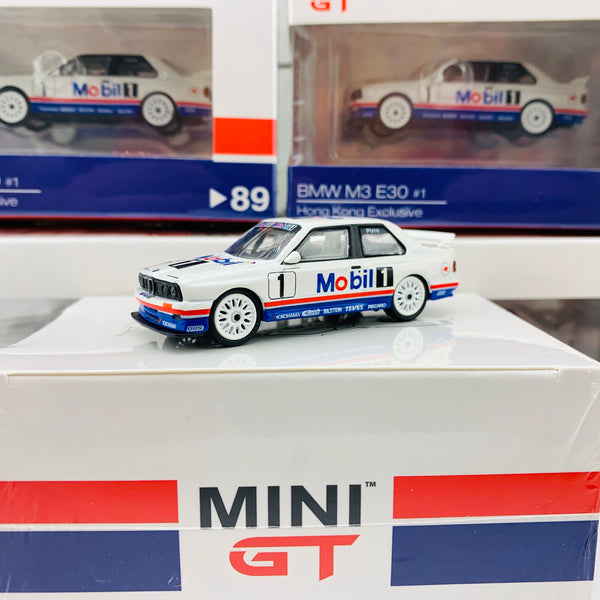 MINI GT 1/64 BMW M3 E30 #1 Schnitzer Motorsport 1992 Guia Race of Macau Winner (Hong Kong Exclusive Version) MGT00089-L