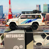 BM CREATIONS JUNIOR 1/64 Mitsubishi Pajero 2nd Generation JUNGLE PACK White LHD 64B0055