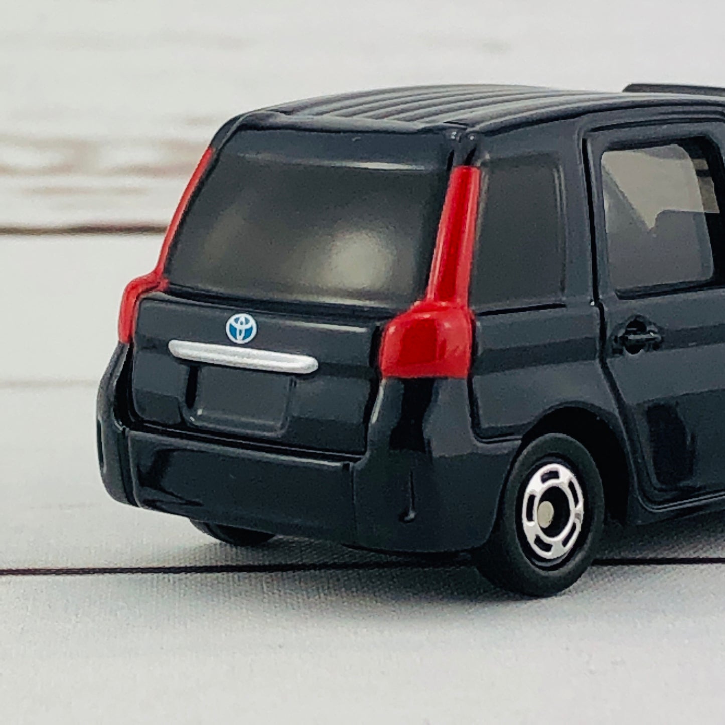 TOMICA 27 Toyota Japan Taxi