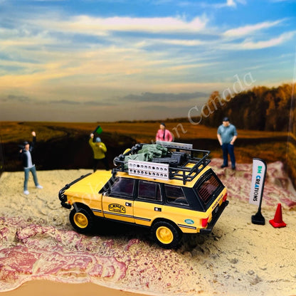 BM CREATIONS JUNIOR 1/64 Land Rover 1992 Range Rover Classic LSE Camel Version w/Accessory RHD 64B0263