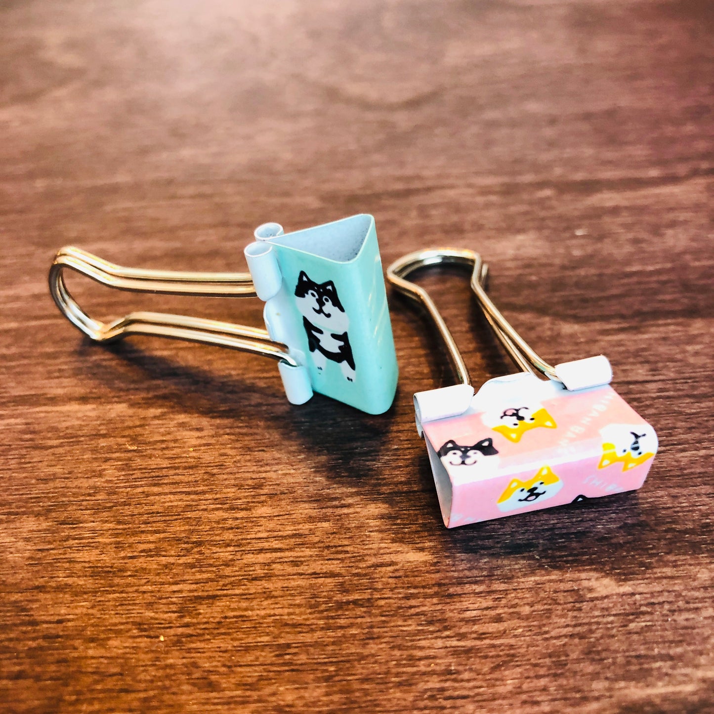 Mine Wave Shiba Inu Double Clips set of 10 pcs Pink and Green