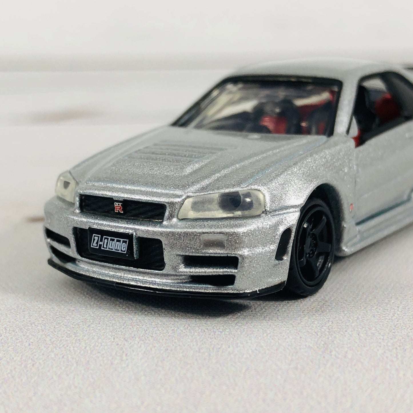 Tomica Premium No.01 NISMO R34 GTR Z-tune