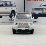 Tomica Limited Vintage Neo Mitsubishi Pajero Super Exceed Z (Silver/White) LV-N189a