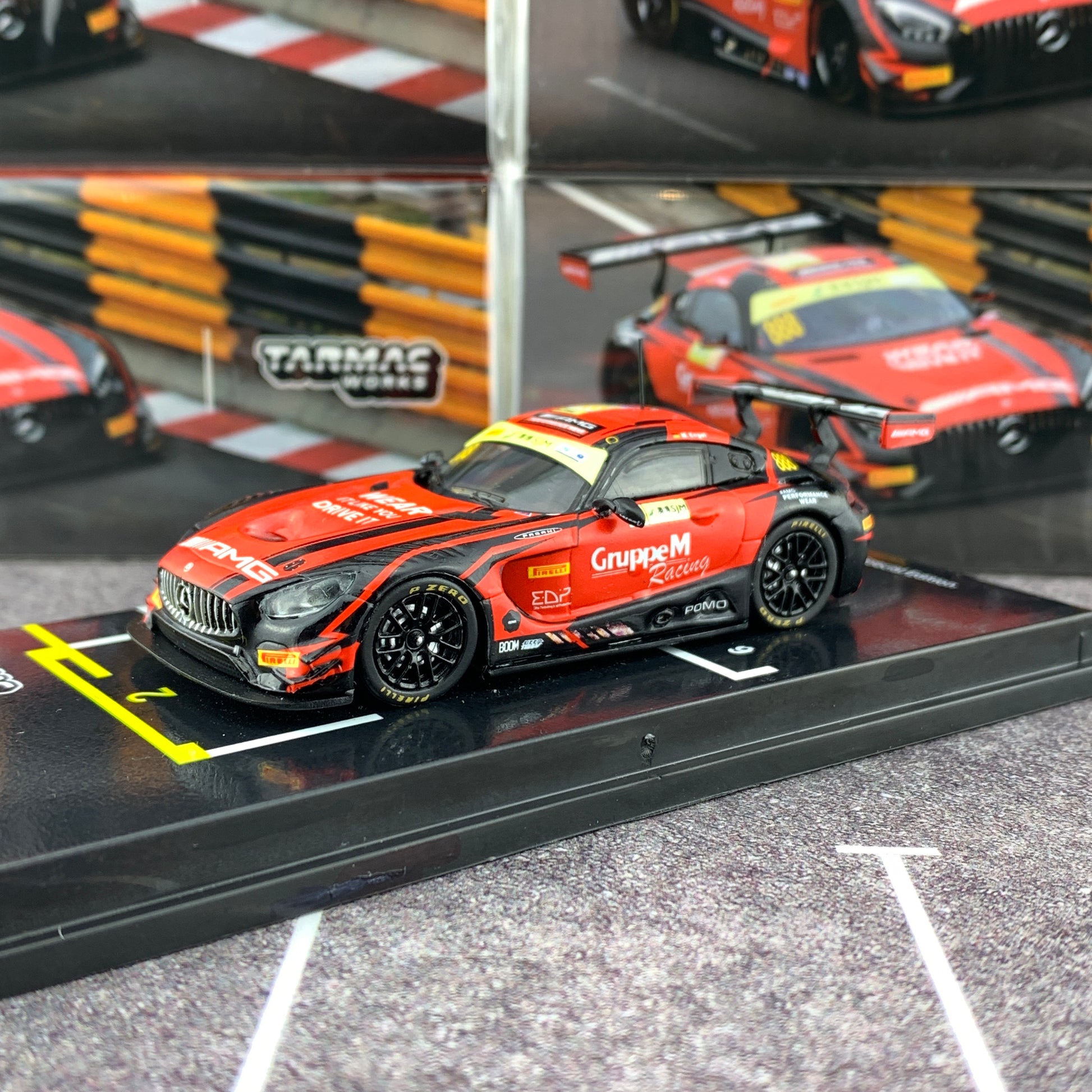 Tarmac Works 1/64 Mercedes-AMG GT3 Macau GT Cup - FIA GT World Cup 2018  2nd Place - Maro Engel T64-008-18MGP888
