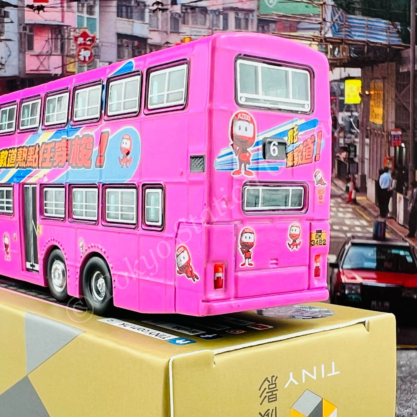 TINY 微影 35 KMB DENNIS Dragon 12m "彌敦道熱點任穿梭" (Star Ferry 6 尖沙咀碼頭) (Scale 1/110) KMB2021051