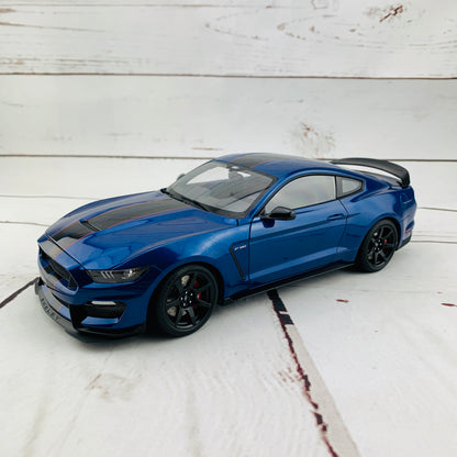 AUTOart 1/18 Ford Shelby GT-350R Lighting Blue 72933