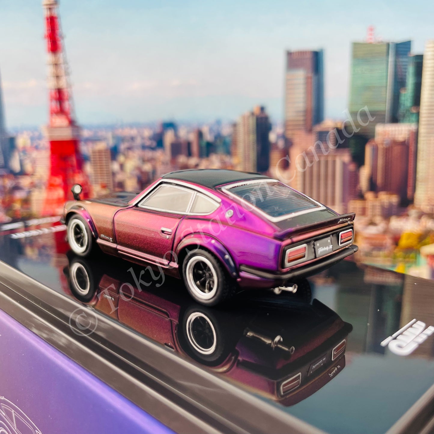 INNO64 1/64 NISSAN FAIRLADY Z (S30) Midnight Purple II (Hong Kong Ani-Com & Games 2022 Event Edtion) IN64-240Z-MPII